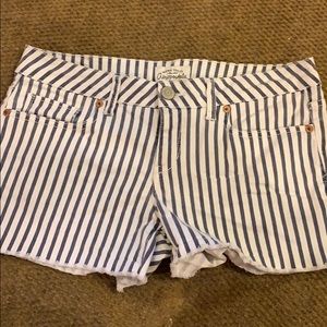 Women’s shorts